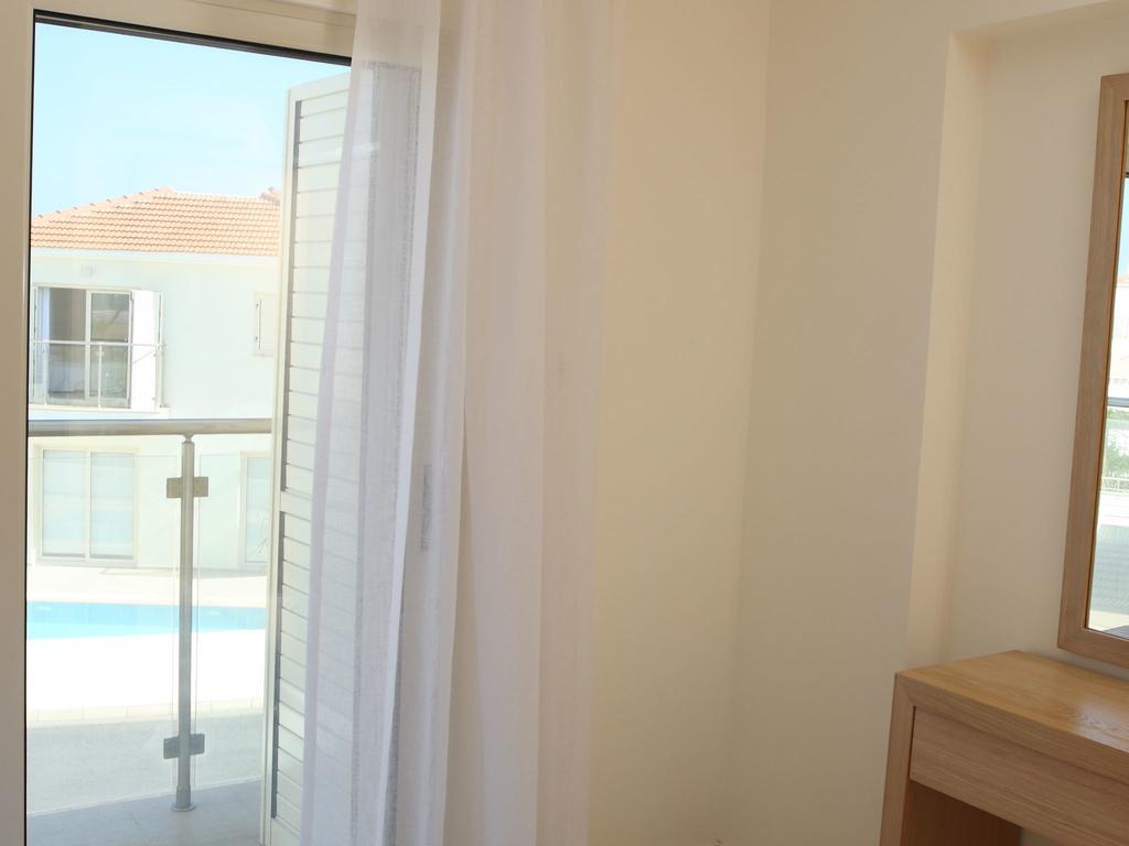 Athena Beach Villas Protaras Esterno foto