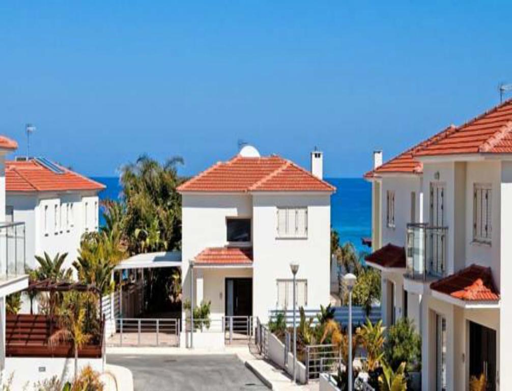 Athena Beach Villas Protaras Esterno foto